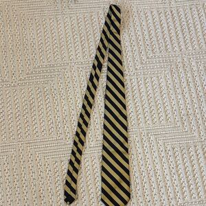 Brooks Black and Gold Diagonal Stripe Men's Tie
